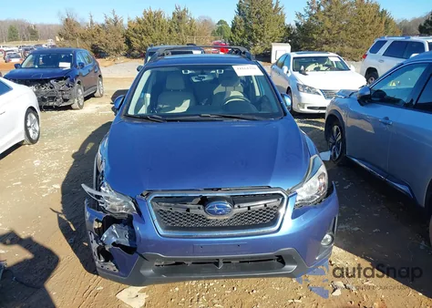 2017 Subaru Crosstrek 2.0I Premium z USA, uszkodzony, nr VIN JF2GPADC8H8253134